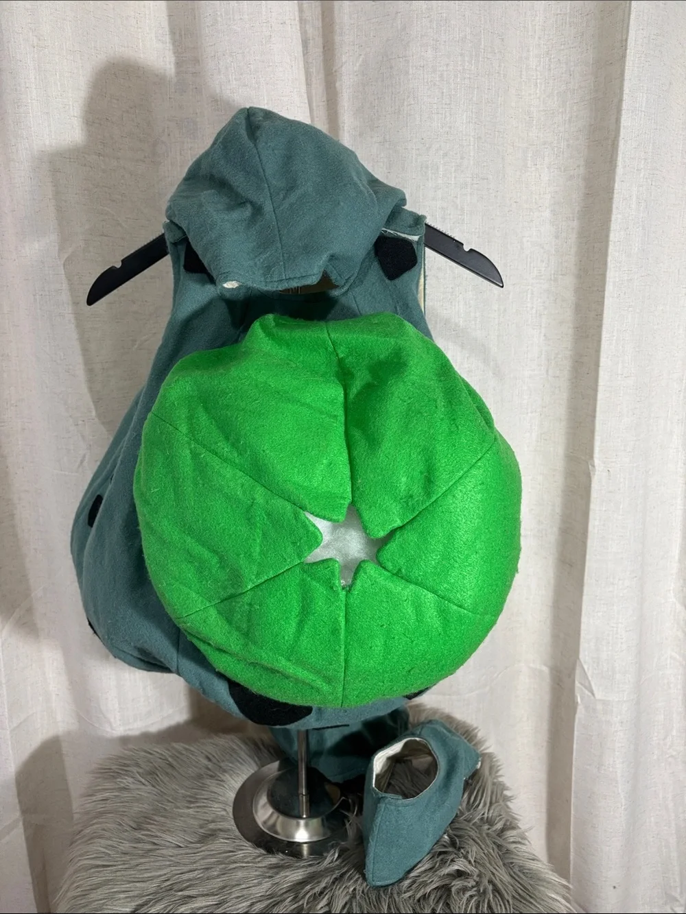 Kids Pokemon Bulbasaur Handmade Costume Set with Detachable Green Bulb